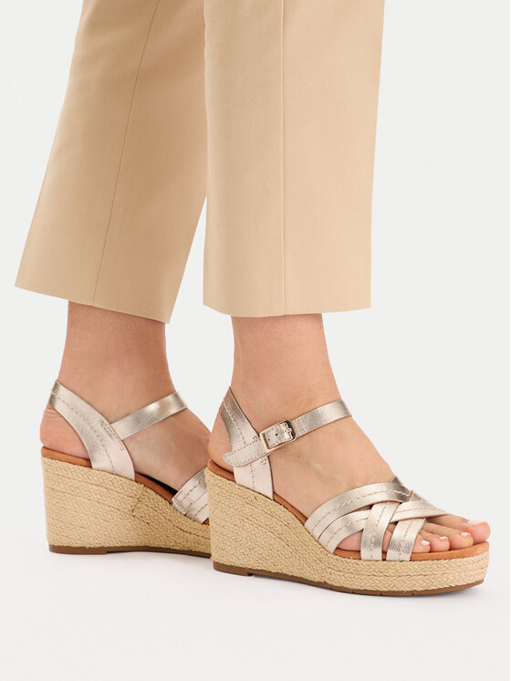 Clarks Clarks Espadrilės Sabina Strap 26181463 Auksinė