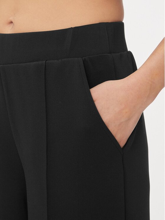 Vero Moda Vero Moda Medžiaginės kelnės 10296830 Juoda Relaxed Fit