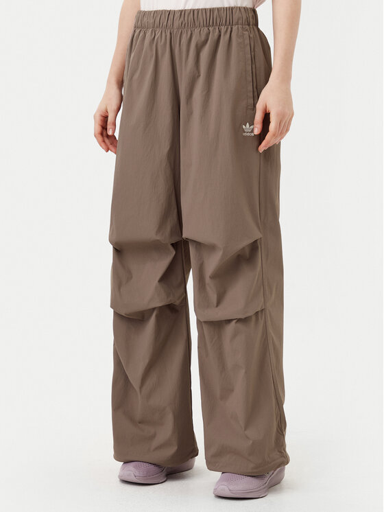 adidas Teplákové nohavice Essentials Ripstop JD0783 Béžová Loose Fit