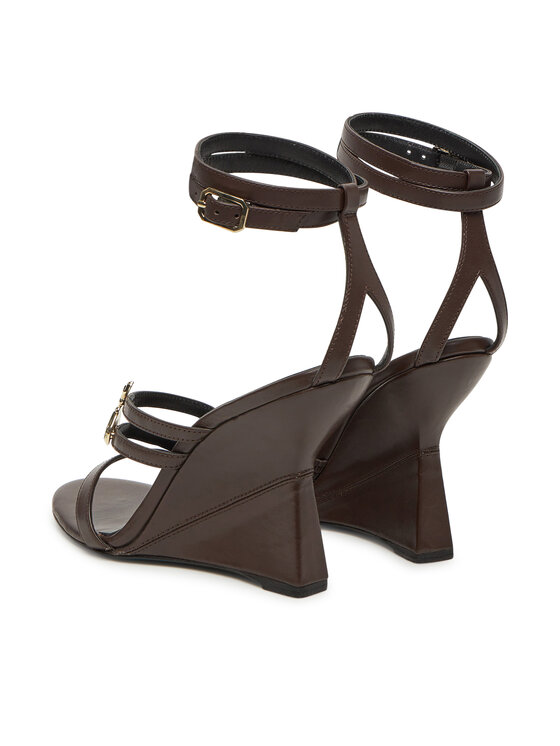 Patrizia Pepe Patrizia Pepe Sandali 2X0043/L048 Marrone
