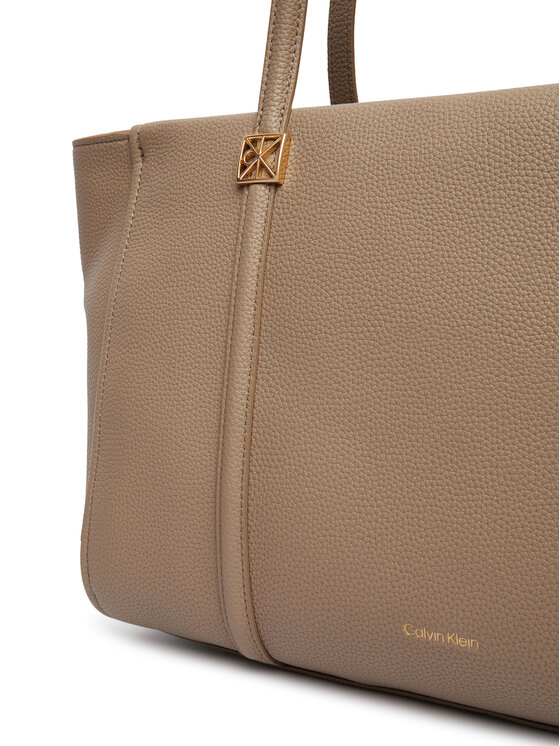 Calvin Klein Calvin Klein Handtasche Emblem Hw Pebble Tote LV04F3424G Beige
