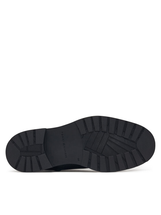 Tommy Hilfiger Tommy Hilfiger Šnurovacia obuv Cleated Hilifger Scotch Lth Boot FM0FM06081 Čierna