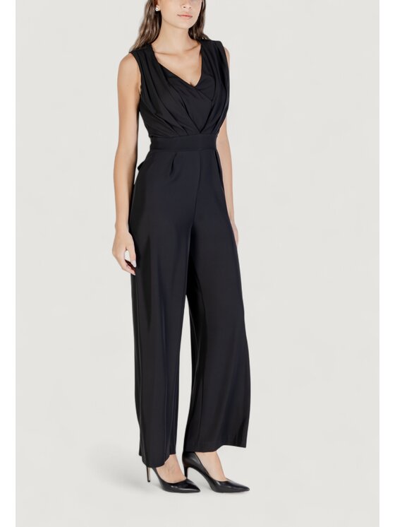 Rinascimento Rinascimento Jumpsuit CFC0125311003 Nero Egg Fit
