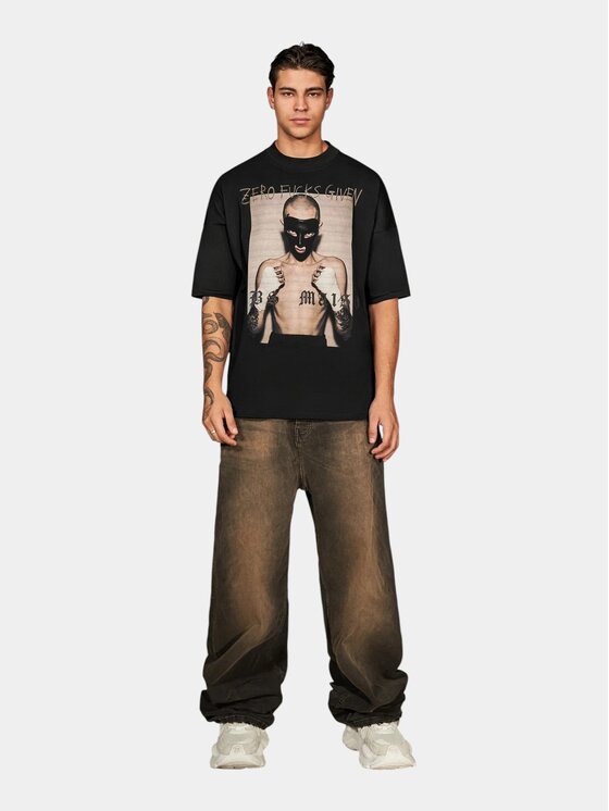 MADE BY SOCIETY MADE BY SOCIETY T-Shirt Zero F Given - T17970 Czarny Basic Fit