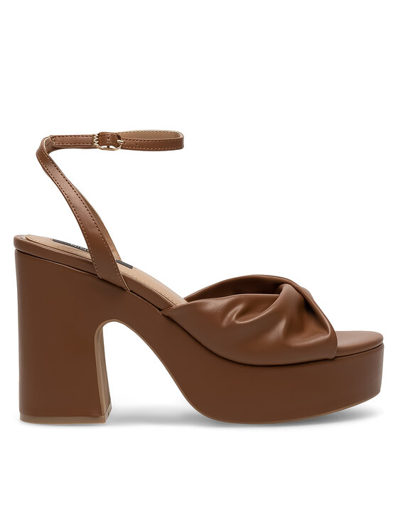 Nine West Sandali WFA2634-2 Rjava