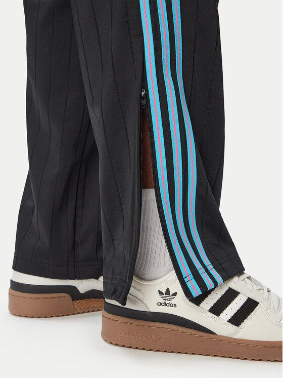 adidas adidas Παντελόνι φόρμας Firebird Drop Needle KE4136 Μαύρο Regular Fit