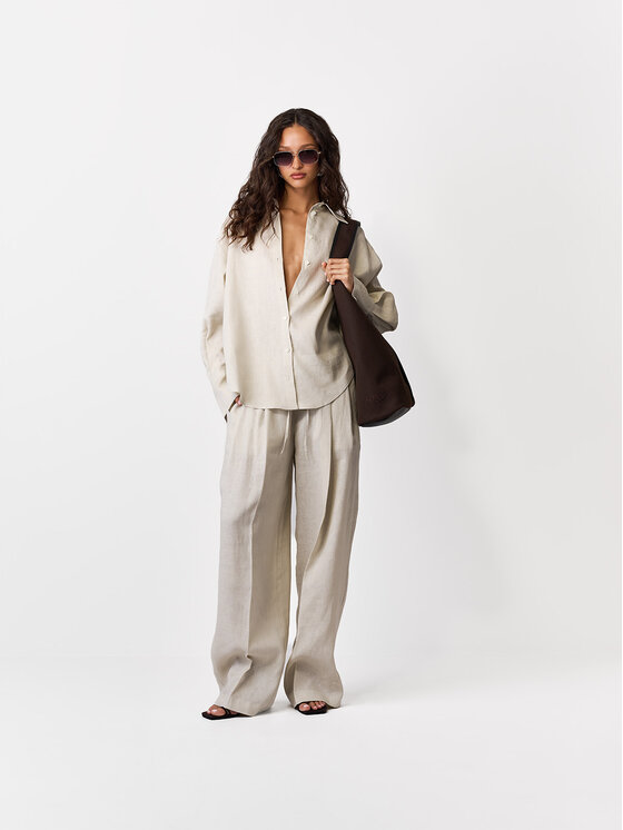 La Mania La Mania Koszula NAMI Kremowy Basic Fit