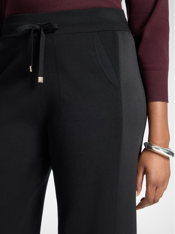 Elena Mirò Elena Mirò Spodnie materiałowe P6041000004N033 Czarny Flare Fit