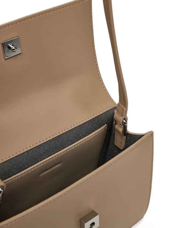 Calvin Klein Calvin Klein Torebka Ck Linn Top Handle Crossbody K60K613162 Beżowy