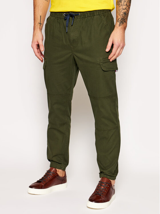 Tommy Jeans Jogger kelnės Cargo DM0DM10511 Žalia Regular Fit • Modivo.lt