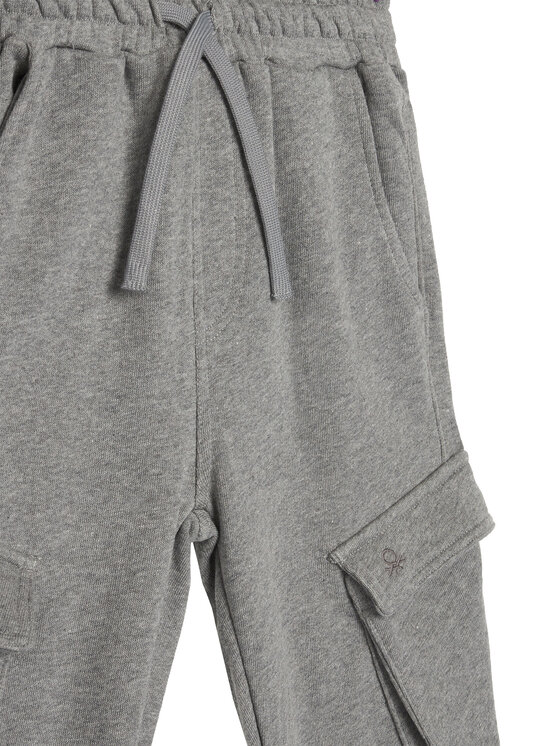 United Colors Of Benetton United Colors Of Benetton Jogginghose 3J68CF06I Grau Regular Fit