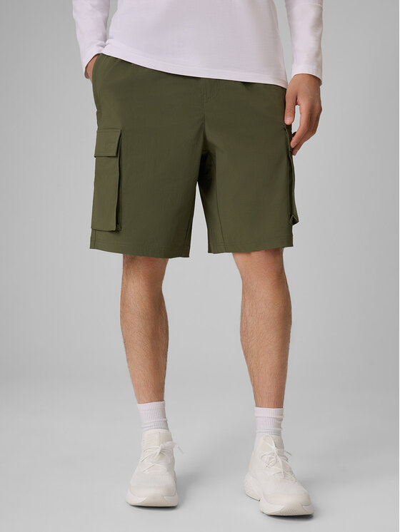 4F 4F Szorty materiałowe ESSENTIAL Khaki Regular Fit