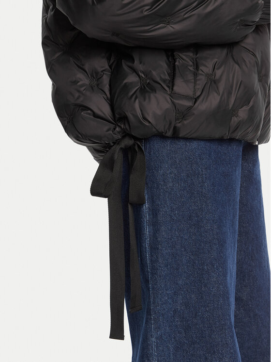HUGO HUGO Зимно яке 50547205 Черен Regular Fit