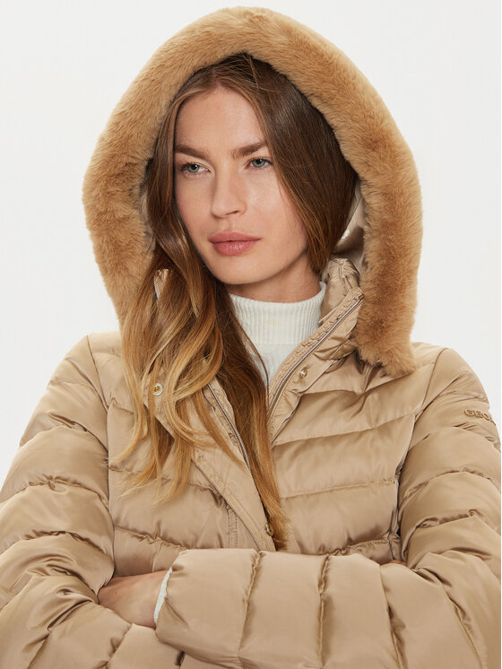 Geox Geox Giubbotto piumino Bettanie W4626H T3122 F5233 Beige Regular Fit