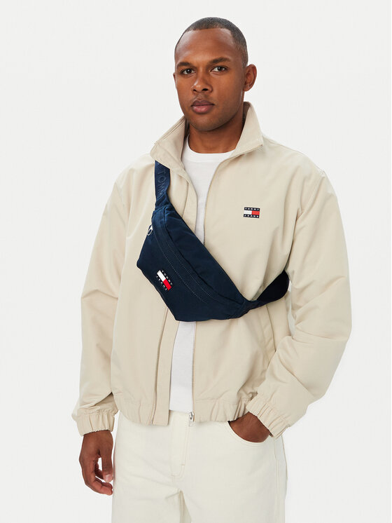 Tommy Jeans Чанта за кръст﻿ Tjm Ess Daily Bumbag AM0AM14345 Тъмносин