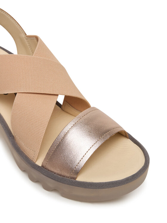 Fly London Fly London Босоніжки Tajifly P501502 Золотий