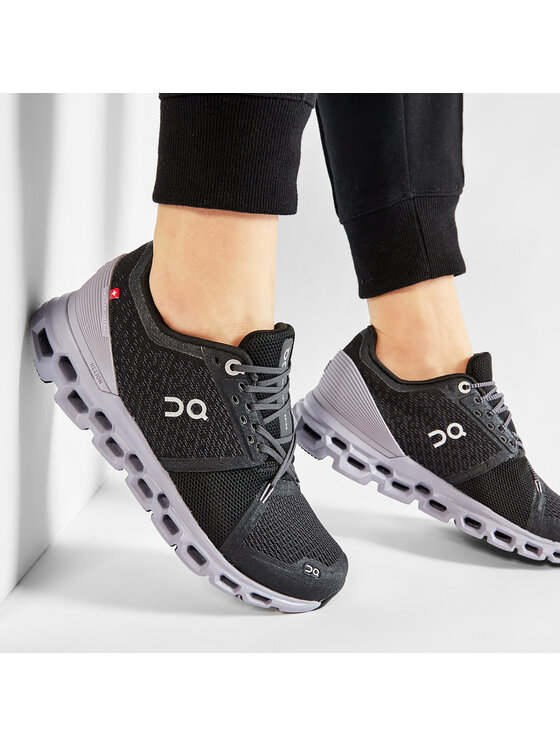On On Buty do biegania Cloudstratus 2999562 Czarny