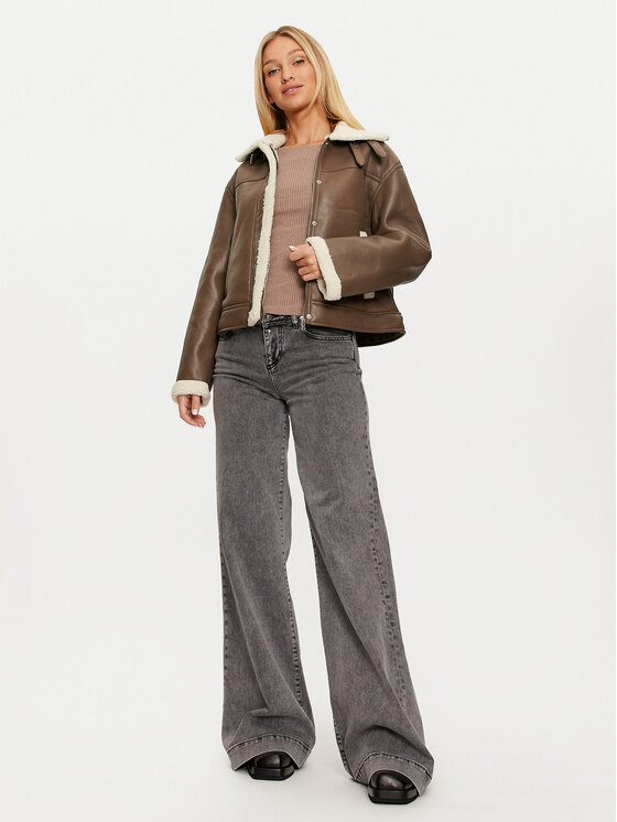 Pieces Pieces Kurtka z imitacji skóry Janelle 17141595 Brązowy Regular Fit