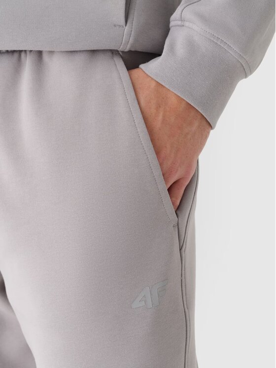4F 4F Pantaloni da tuta 4FRAW24TTROM1170-27S Grigio Regular Fit