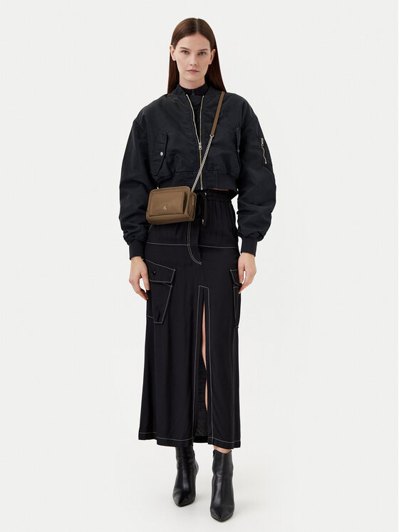 Calvin Klein Jeans Calvin Klein Jeans Ročna torba Utility Camera Bag16 K60K613047 Rjava