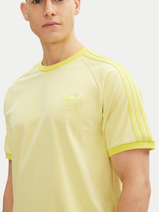 adidas adidas Tricou adicolor Classics 3-Stripes JN7021 Galben Slim Fit