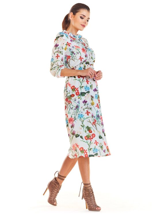 Infinite You Infinite You Sukienka letnia M201 Kremowy Basic Fit