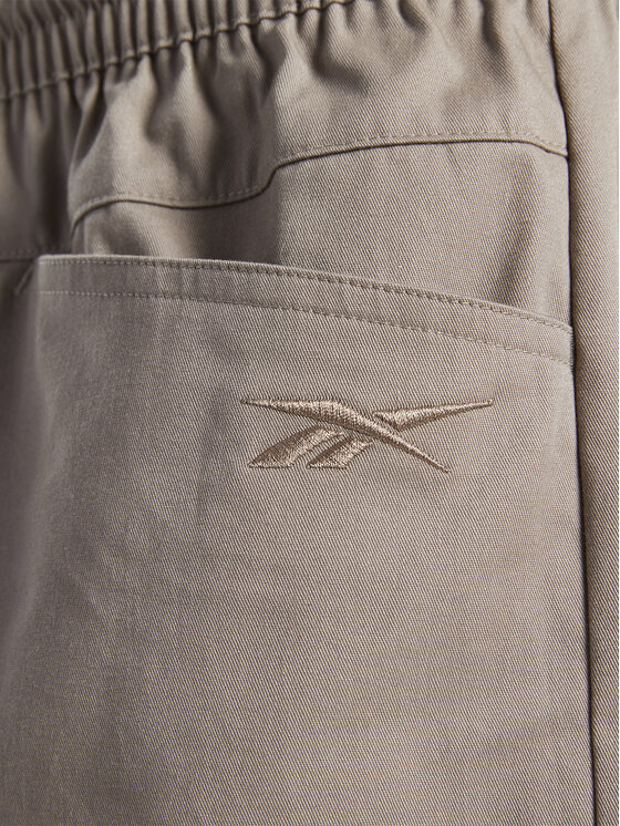 Reebok Reebok Szorty sportowe Classics Skateboard Shorts HT8174 Brązowy