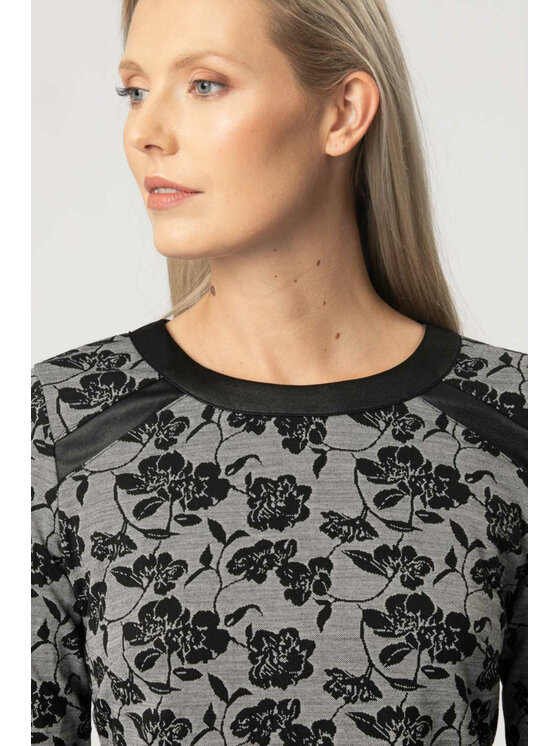 QUIOSQUE QUIOSQUE Každodenní šaty 4KZ008212 Šedá Regular Fit
