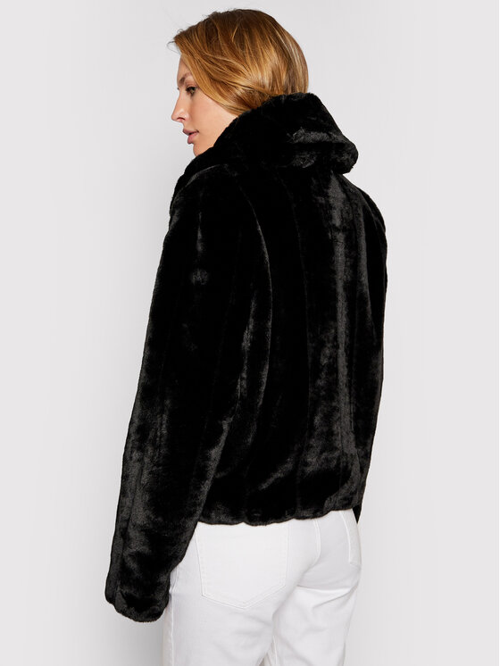 Guess Guess Krzno New Sophy W0BL0N WDCH0 Črna Regular Fit
