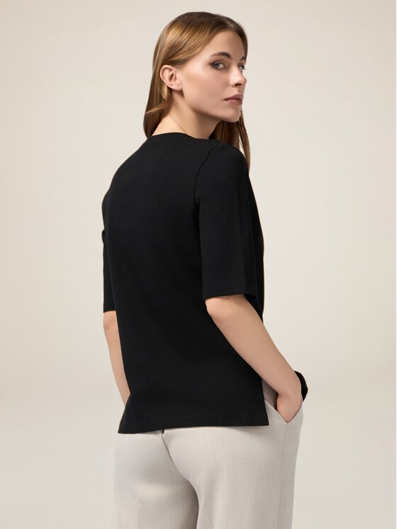 Oltre Oltre T-shirt G419J004220N033 Nero Regular Fit
