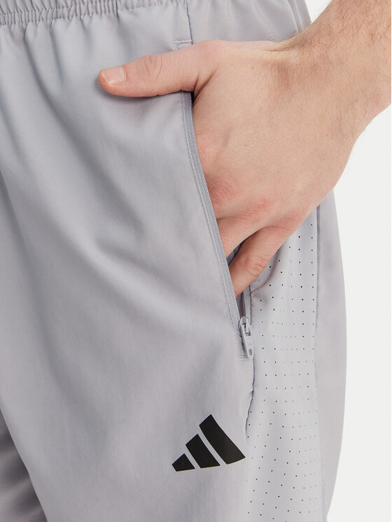 adidas adidas Sportovní kraťasy Workout Essentials Base KC5287 Šedá Regular Fit