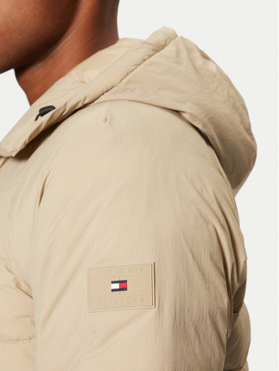 Tommy Hilfiger Tommy Hilfiger Kurtka zimowa MW0MW37641 Beżowy Regular Fit