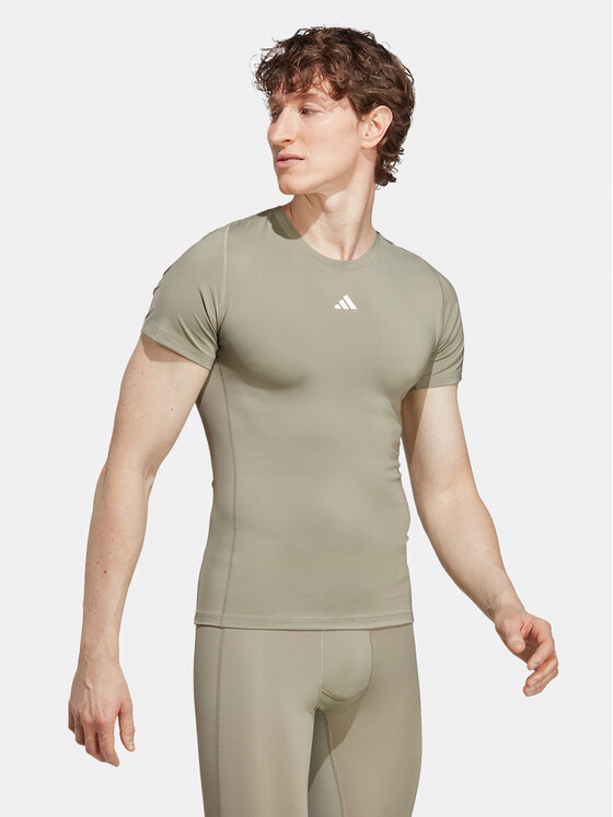 adidas adidas Koszulka techniczna Techfit Training IC2156 Zielony Slim Fit