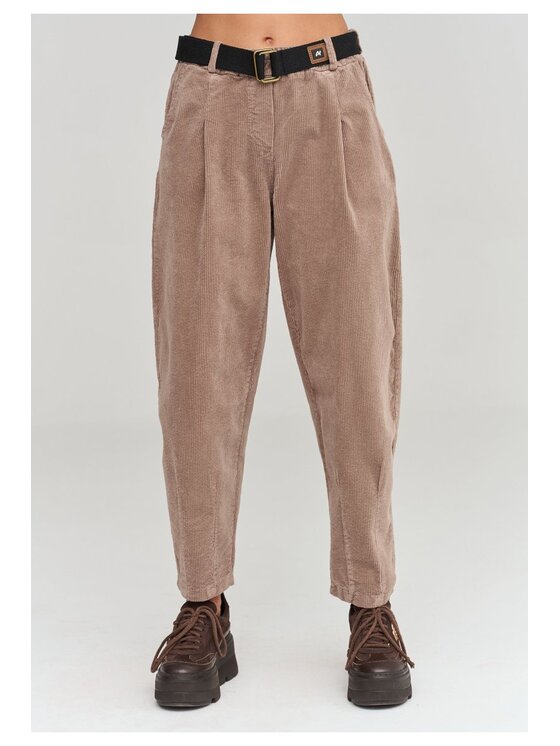 Makadamia Makadamia Jeansy C97 Brązowy Loose Fit