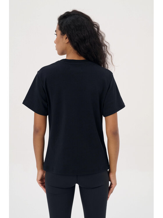 Misaga Misaga T-Shirt HORIZON T-SHIRT Czarny Regular Fit