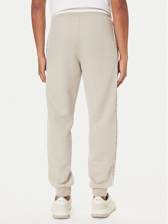 Guess Guess Sportinės kelnės Z5BB18 KB3P2 Smėlio Regular Fit