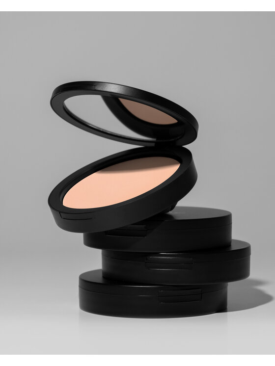 INGLOT INGLOT FREEDOM SYSTEM [1] Round Matte Paleta cieni do powiek Czarny