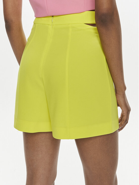 Patrizia Pepe Patrizia Pepe Bavlnené šortky 2P1594/A049-Y452 Žltá Regular Fit