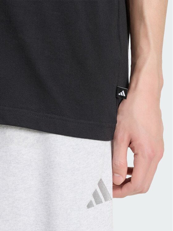 adidas adidas T-Shirt 168165 Czarny Regular Fit