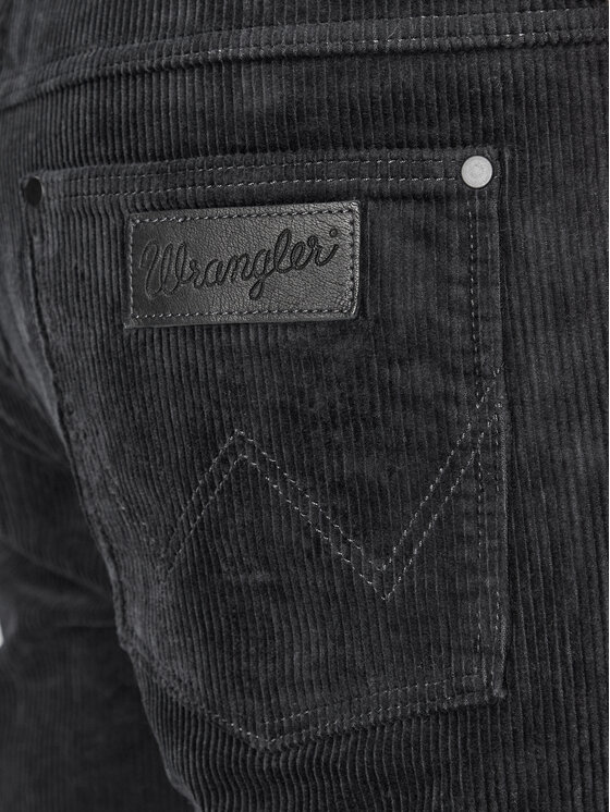 Wrangler Wrangler Spodnie materiałowe Larston 112341461 Czarny Slim Fit