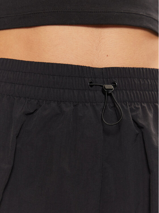 adidas adidas Pantaloncini sportivi adicolor JH1077 Nero Loose Fit