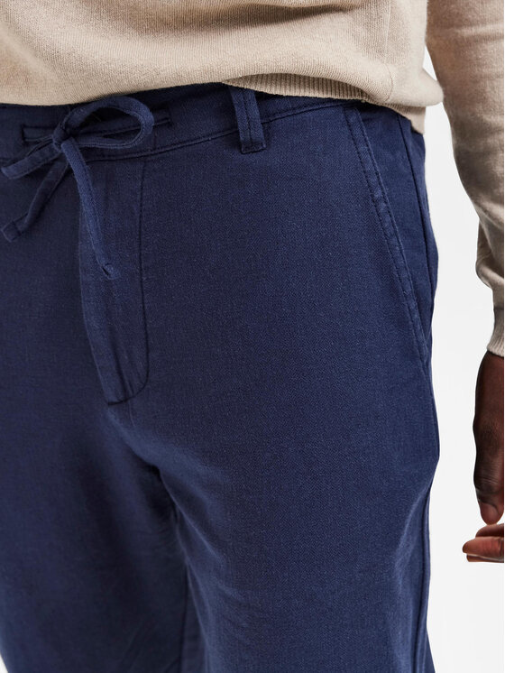 Selected Homme Selected Homme Chinos kelnes 16087636 Tamsiai mėlyna Slim Tapered Fit