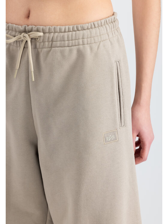 Alpha Industries Alpha Industries Joggery Alpha Essentials Rubber Logo Jogger Women Żółty Relaxed Fit