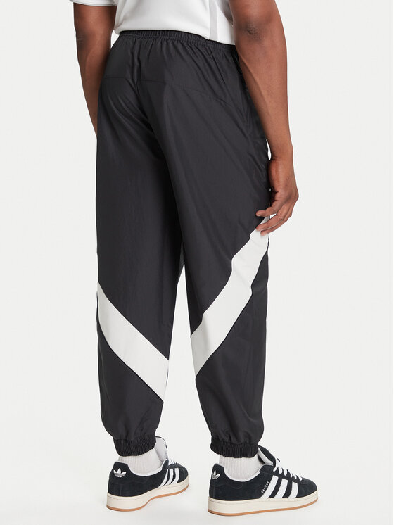 adidas adidas Pantaloni trening Stadium JN1830 Negru Loose Fit