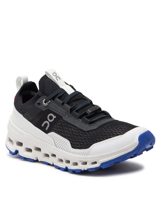 On On Běžecké boty Cloudultra 2 3WD30280299 Bílá