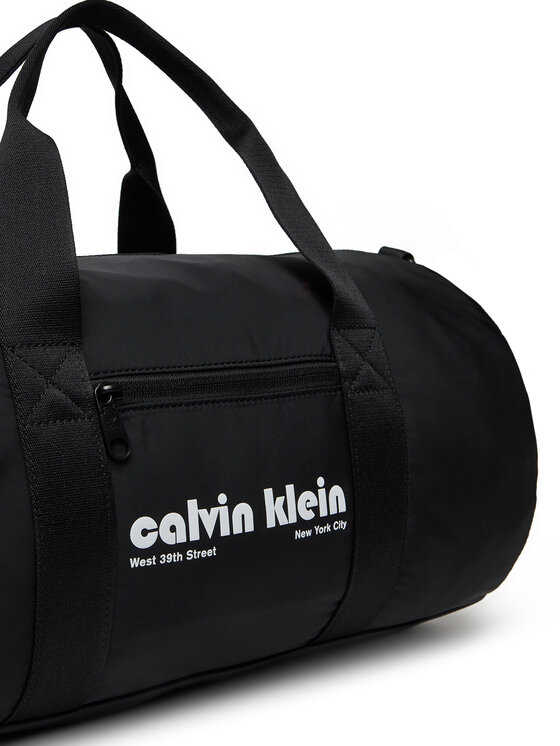 Calvin Klein Jeans Calvin Klein Jeans Geantă sport Ckj Graphic Ck Crossbody Duffle LV04G3163G Negru