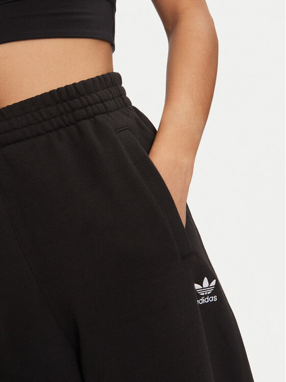adidas adidas Pantaloni trening Essentials Fleece IY9637 Negru Loose Fit