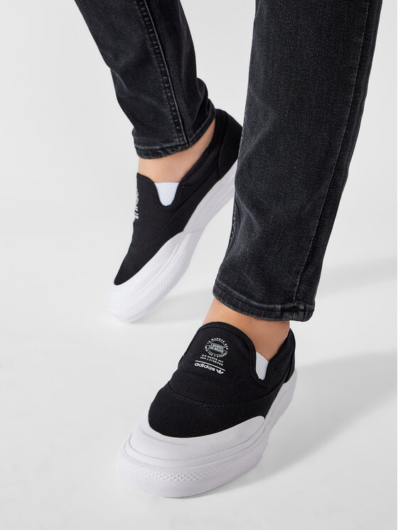 adidas Trampki Nizza Rf Slip S23722 Czarny | Modivo.pl