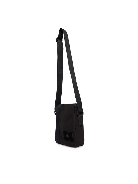 Calvin Klein Calvin Klein Saszetka Canvas Mix Reporter LV04D3366G Czarny