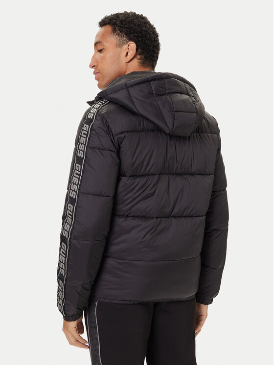 Guess Guess Žieminė striukė Z5BL17 WO06I Juoda Regular Fit